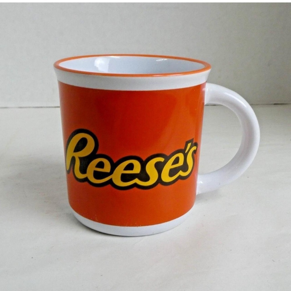 Reese's Peanut Butter Cup MugOrange with yellow 'Reese's' logo